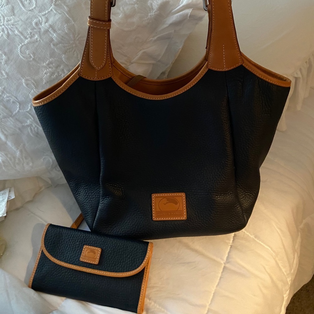 Dooney and Bourke Patterson handbag and wallet set